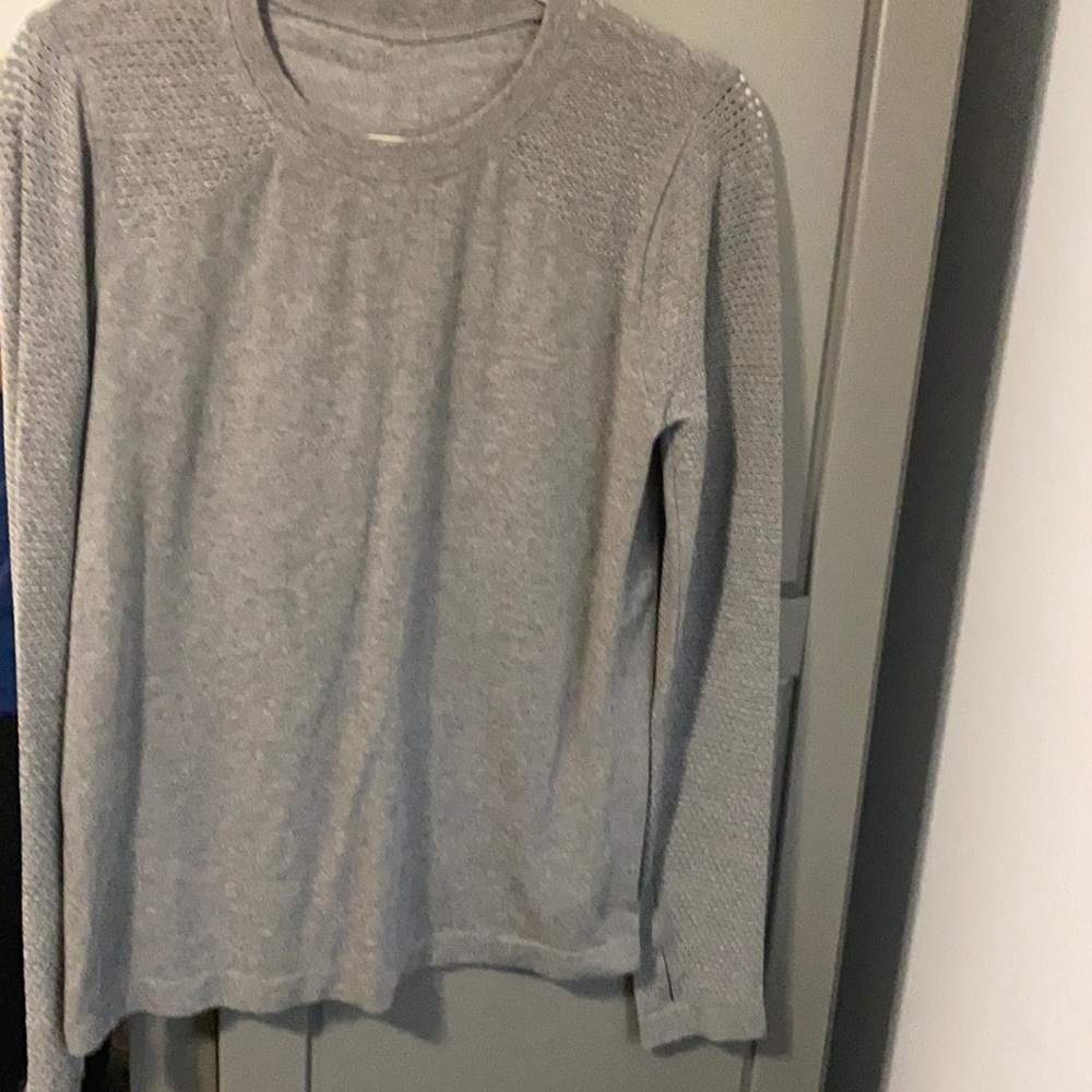 Fabletics ruched back long sleeve top Large